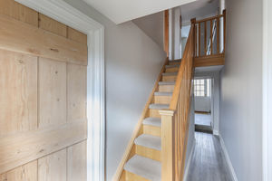 Photo 9- click for photo gallery